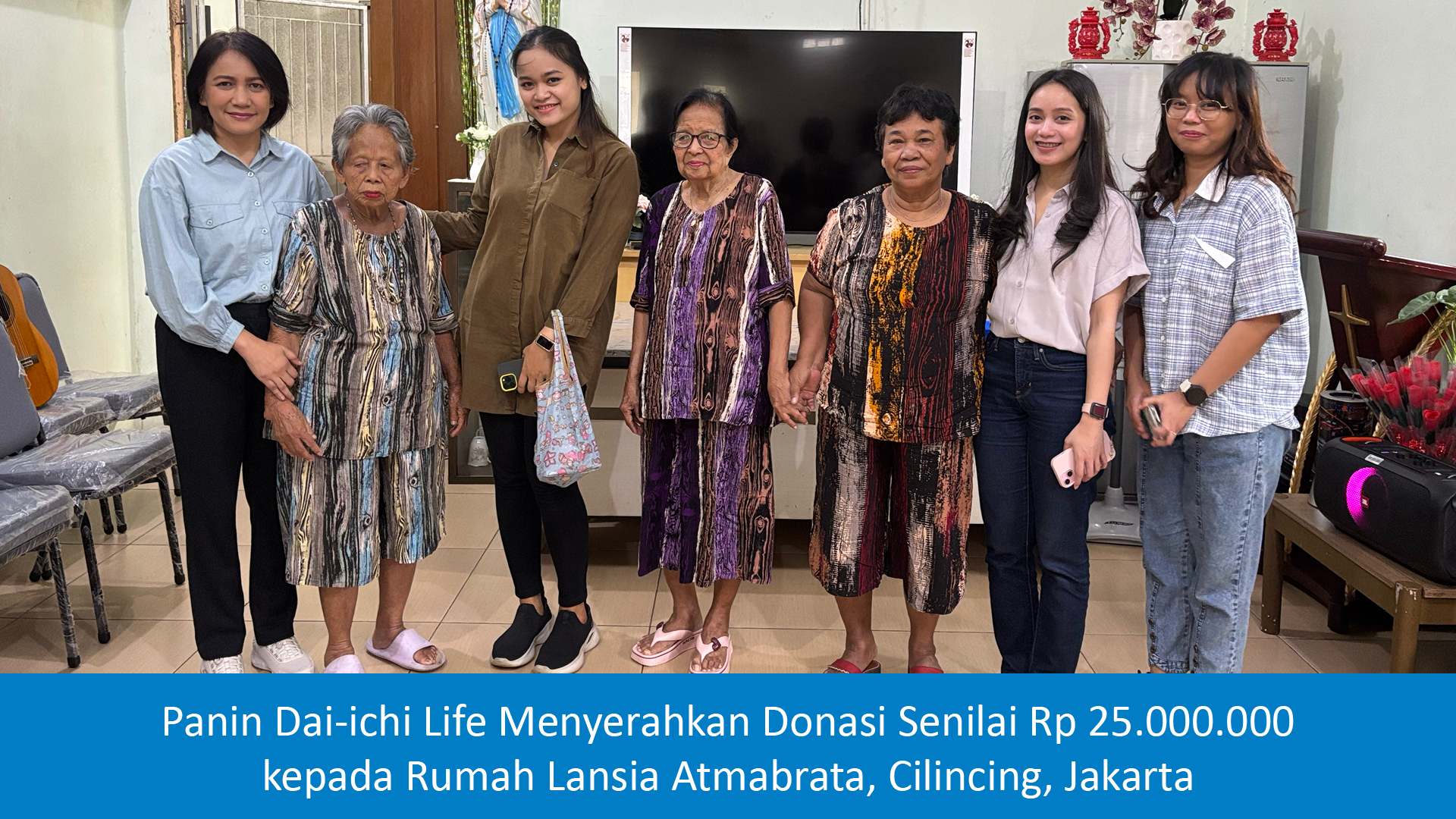 Panin Dai-ichi Life CSR donasi ke Rumah Lansia Atmabrata